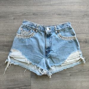 Levi's 550 Rad Studded Distressed Cut Off Blue Denim Shorts Size M Unique Style